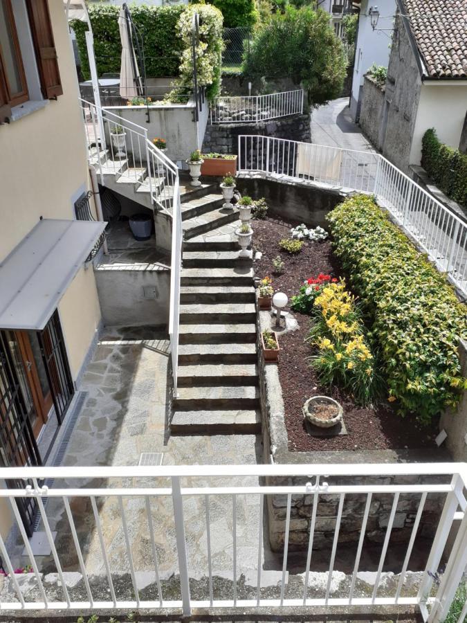 B&B-Foresteria Casa Della Musica Lake Como Mandello del Lario Buitenkant foto