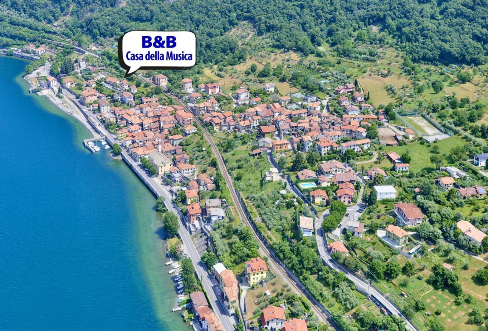 B&B-Foresteria Casa Della Musica Lake Como Mandello del Lario Buitenkant foto